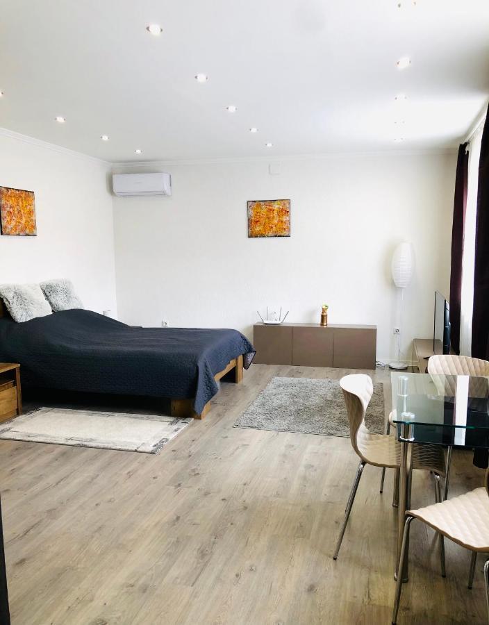 Mira Apartman Дебрецен Экстерьер фото